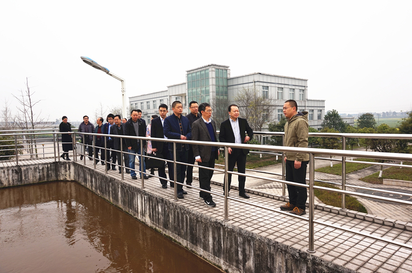 國(guó)家、省、市發(fā)改委調(diào)研組到杰陽(yáng)排水公司進(jìn)行成本調(diào)研